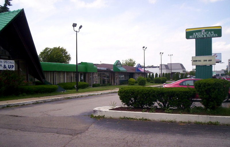 Howard Johnsons (Best Inn) - From Web Listing (newer photo)
